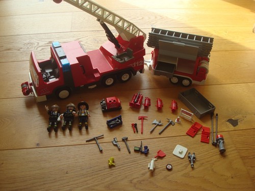 Playmobil feuerwehr - playmobil,