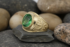 Massiver gold college ring - massiver,
