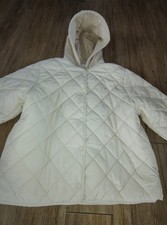 Zara leichte Steppjacke Creme