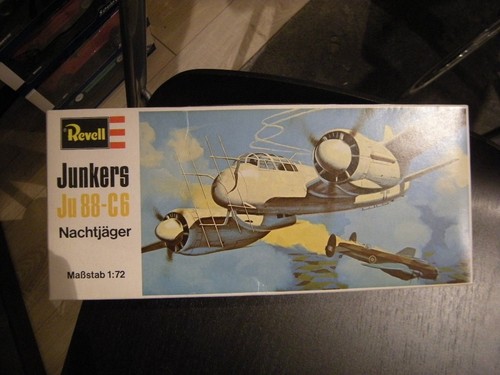 Revell 165 junkers - 1:72,