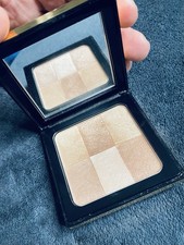Bobbi Brown Brightening Brick
