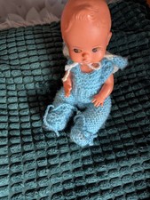 Alte Gummi  Baby Puppe aus den 60er / 70er Jahren