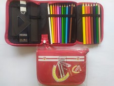 Federmäppchen mit Inhalt