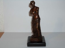 Skulptur" VENUS VON MILO " aus