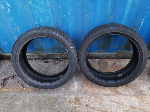 Winterreifen 215 r20 - 215/45,