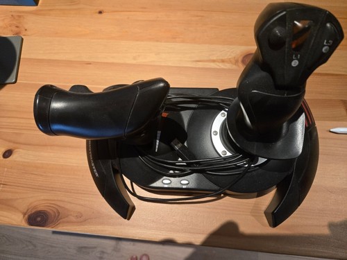 Thrustmaster flightstick - thrustmaster, t