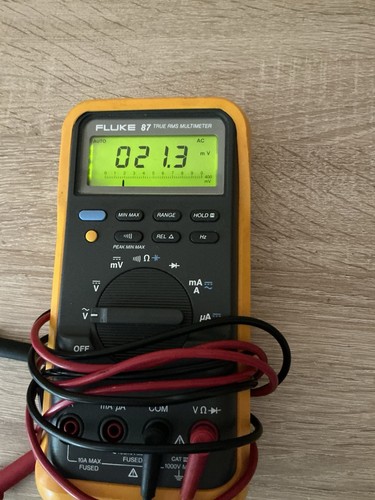 Fluke true rms digital - 87,
