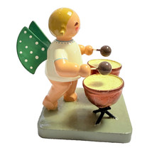 Alter Wendt & Kühn W. K. Erzgebirge Engel zwei Kesselpauken 650/25  grüne Flügel