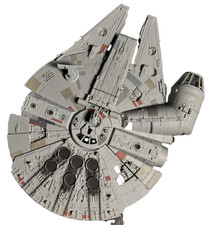 Star Wars 2015 Hasbro The Force Awakens Millenium Falcon Light Licht & Sound