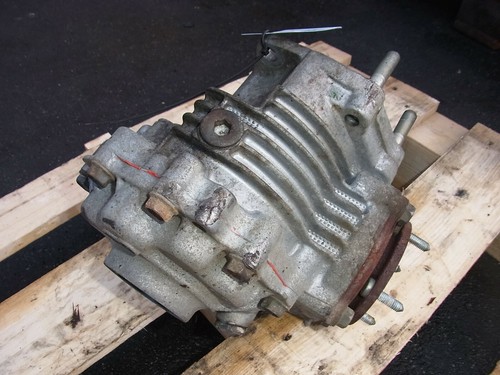 Verteilergetriebe w82 2w077 - verteilergetriebe,