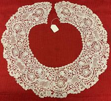 Kragen aus Bruxelles und Point