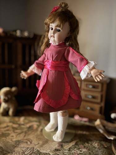 Fuchsia antiquedoll dress - antiquedoll,
