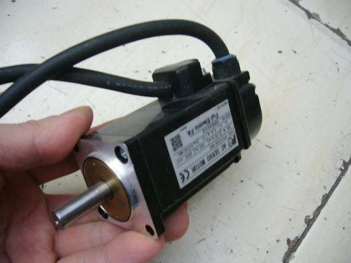One used fuji servo motor - one,