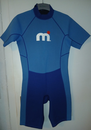 Schöner mistral neoprenanzug - mistral,