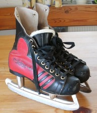 alte Eishockey-Schlittschuhe von Adidas, Vintage zum Sammeln; Gr. 5,5 = 25 = 38