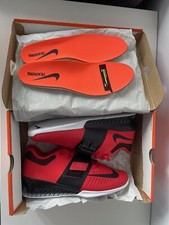 Brandneu UK 8 Nike Romaleos rot/schwarz Olympia Gewichtheben/Crossfit Schuhe