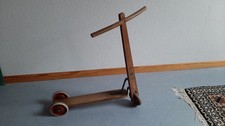 Kinderroller Vintage aus Holz
