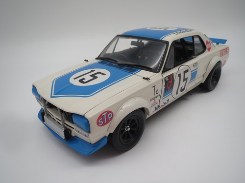 Kyosho nissan skyline - skyline, 2000