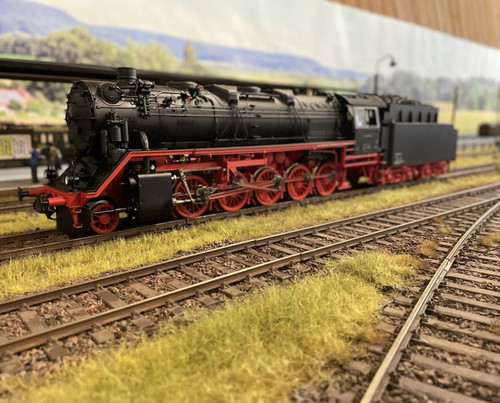 Dampflok mit tender - 44,