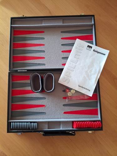 Backgammon spielekoffer - backgammon,