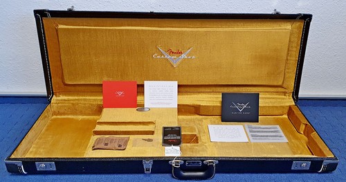 Fender custom shop - shop, koffer