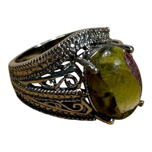 Atlantisit stichtit serpentin - atlantisit,