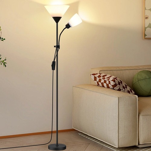Stehlampe mit leselampe