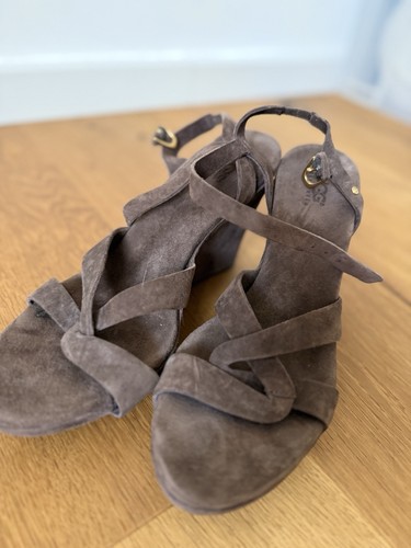 Ugg 5 38 - ugg, 37