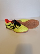 adidas Hallen Fußballschuhe