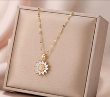 Goldene Halskette mit Sonnenblumen Anhänger 45cm Stahl Schmuck Geschenk