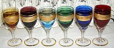 Weingläser in 6