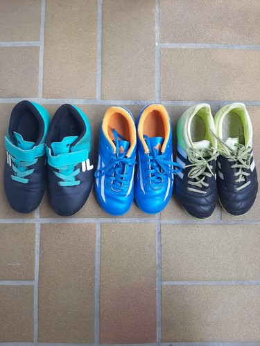 Paar jungen fußballschuhe - 3,
