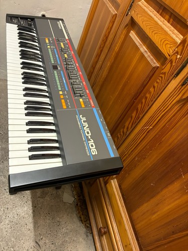 Roland juno 106 - roland,