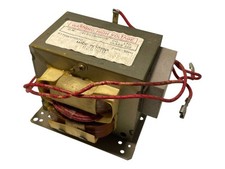 Hochspannungstransformator