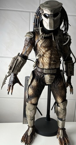 Neca 49cm scale - 1/4, jungle