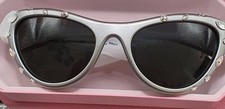 Swarovski Sonnenbrille Grau Mit Steinchen Grau Silber SK6007