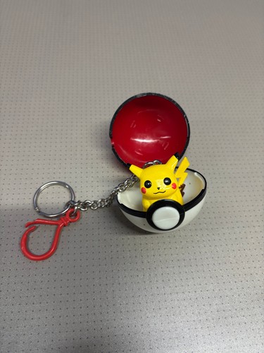 Vintage 1999 pokemon pikachu - vintage,
