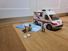 4221 Playmobil Ambulance