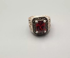 Damen-Rubinstein-Ring in 925 Silber – quadratischer Stein, zierlich, Italien