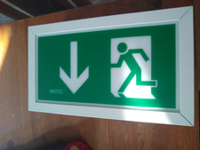 INOTEC JET 9/24 SV Notausgangsleuchte – ohne Batterie