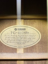 12 Saiten Yamaha FG 412 SB 2