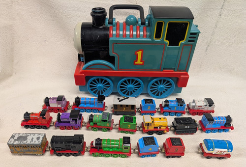 Thomas the tank engine - thomas,