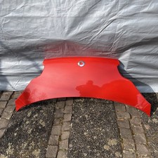 Motorhaube Wartungsklappe  Red