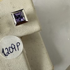 schöner Edelstahl Ohrstecker