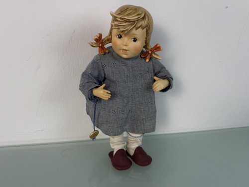 Hummel goebel puppe - goebel, porzellan