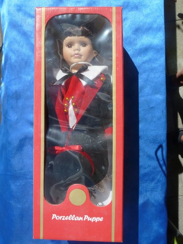 Porzellan-Sammler-Puppe