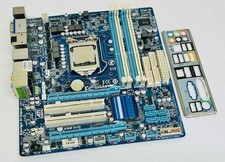 Gigabyte GA-H55M-UD2H REV: 1.3 Sockel 1156 (LGA1156) Mainboard mit Backplate