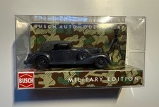 Top: Busch 41312 Horch 853