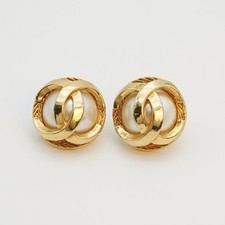 Chanel Vintage Perlen und CC