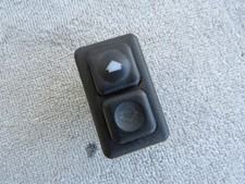 BMW E30 E 30 1377905 Schalter